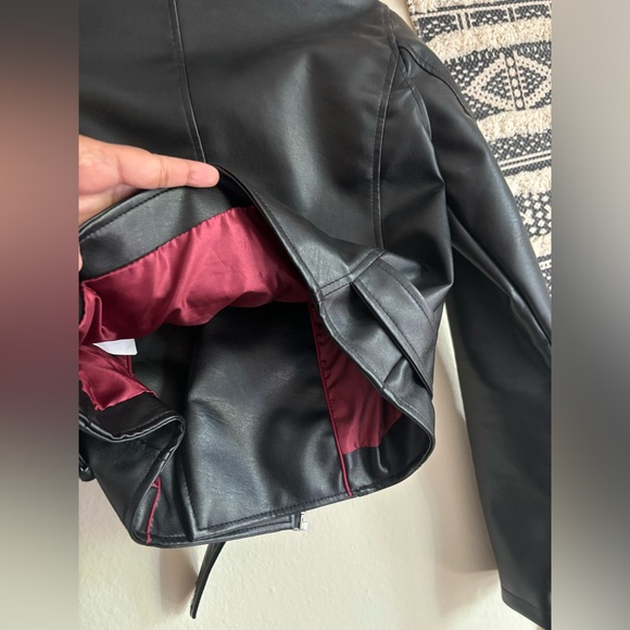 Biker jacket outerwear - Picture 4 of 10